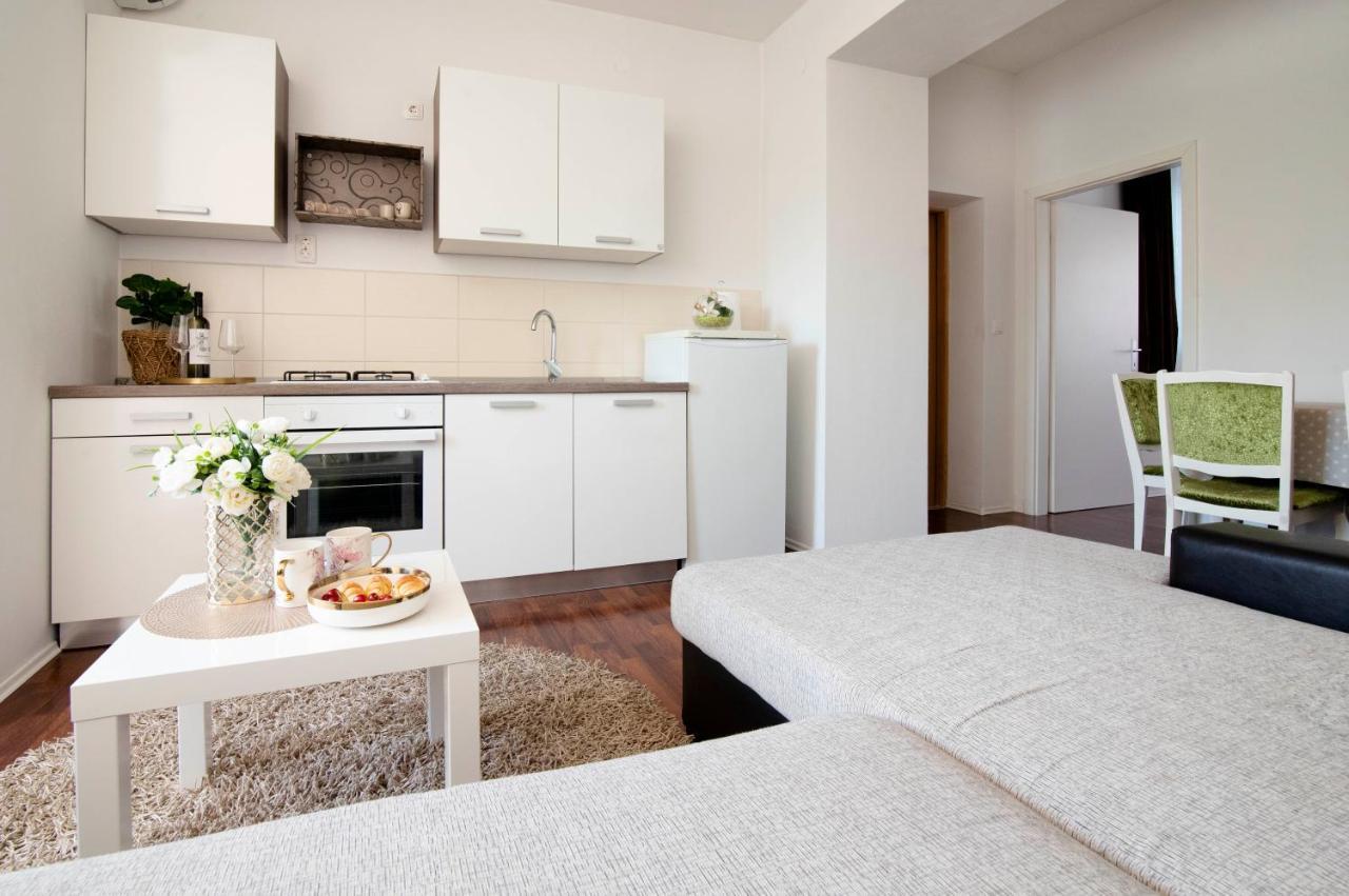 Apartment Alkar Sinj Εξωτερικό φωτογραφία